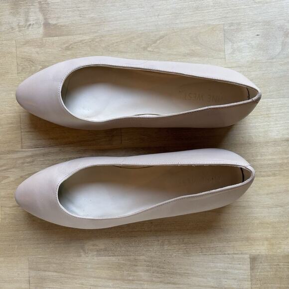 Nine West Point Slip On Leather Ballet Flats Neutral Beige 6M Gold Heel Read - Picture 3 of 8